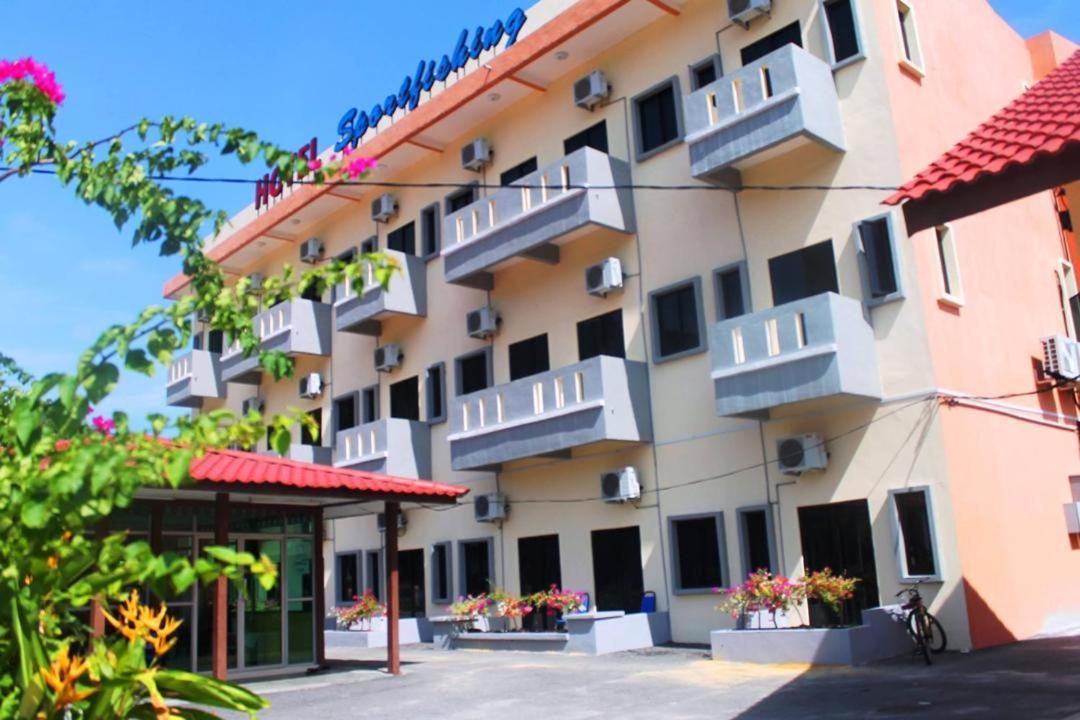 Hotel & Chalet Sportfishing Pnk Teluk Bahang Exterior foto